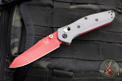Benchmade Mini Osbourne- Reverse Tanto- Gray G-10 Handle Scale With Red Liner- Red S90V Blade 945RD-2401