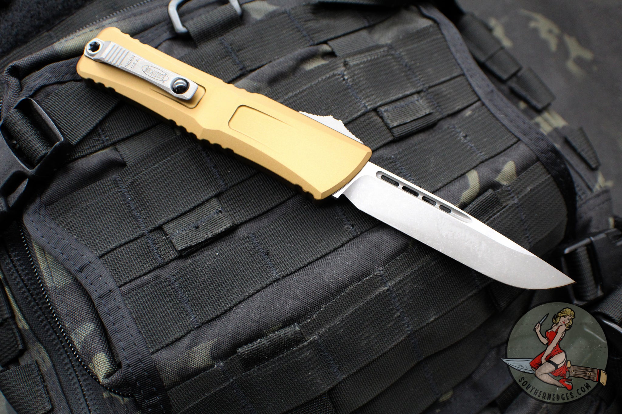 Microtech Combat Troodon Gen III OTF Knife- Single Edge- Tan Handle- A ...