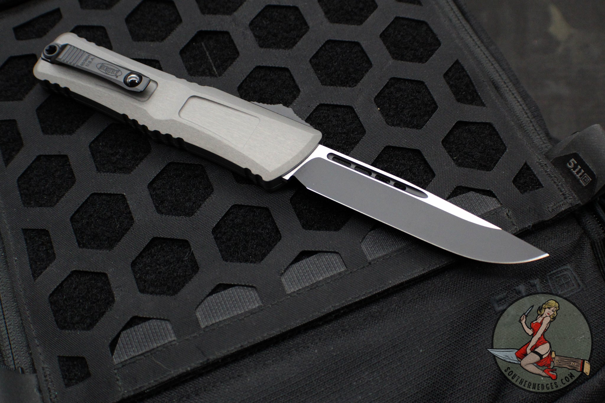 Microtech Combat Troodon Gen III OTF Knife- Single Edge- Natural Clear ...