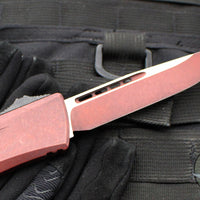 Microtech Combat Troodon Gen III OTF Knife- Single Edge- Weathered Crimson Red Handle And Plain Edge Blade 1143-1 WCM Gen III