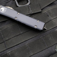 Microtech Ultratech OTF Knife- Double Edge- Tactical- Black Handle- Black Plain Edge Blade 122-1 T 2019