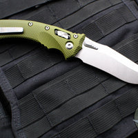 Microtech Knives- Amphibian Ram-Lok Folder- Fluted OD Green Aluminum Handle- Stonewash Plain Edge Blade 137RL-10 FLOD