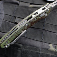 Microtech Knives- Amphibian Ram-Lok Folder- Fluted Outbreak Finished Aluminum Handle- Black Finished Blade 137RL-1 FLOBS