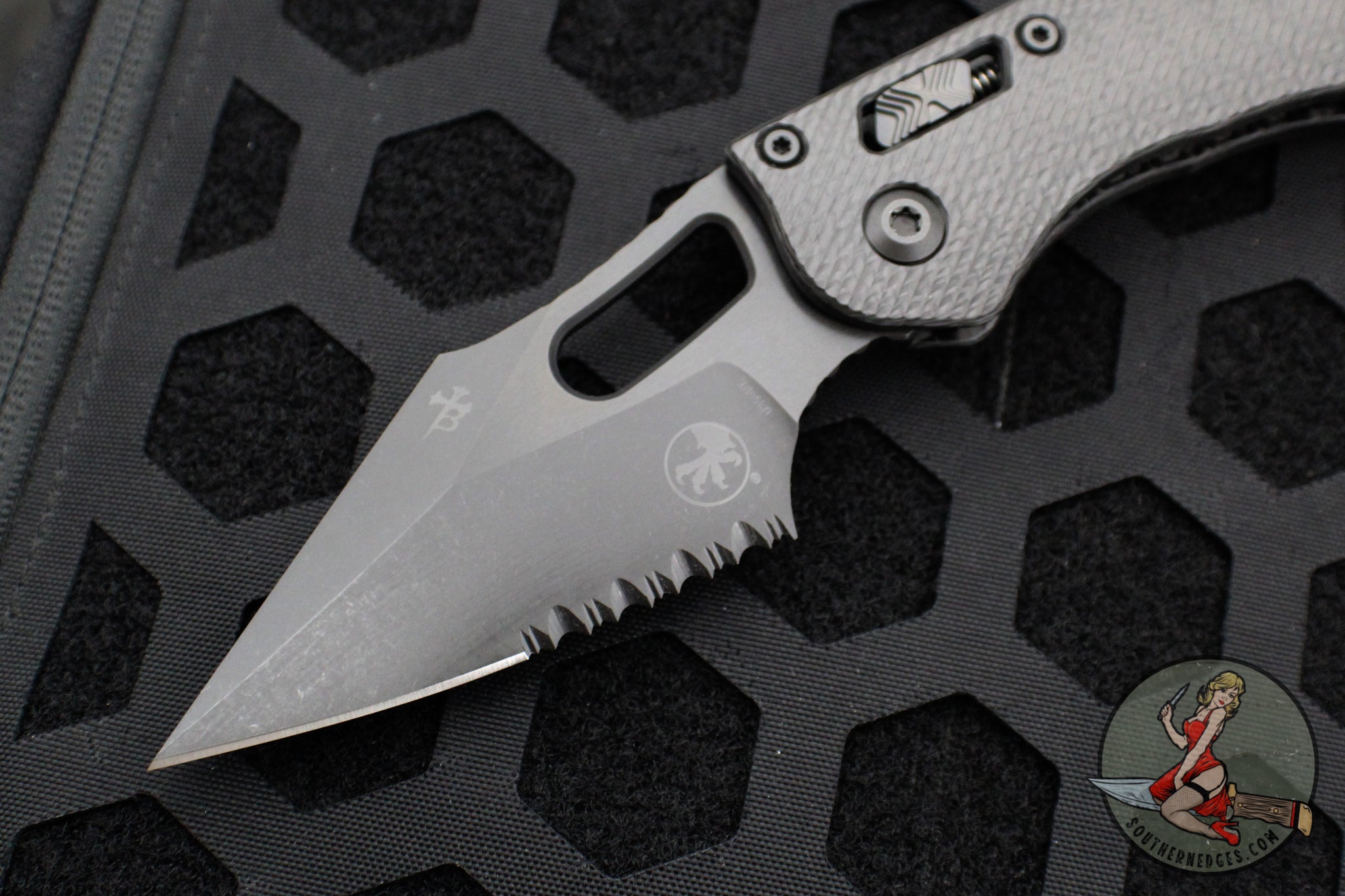 Microtech Stitch RAM LOK Knife- Fluted Carbon Fiber Handle- Black DLC ...