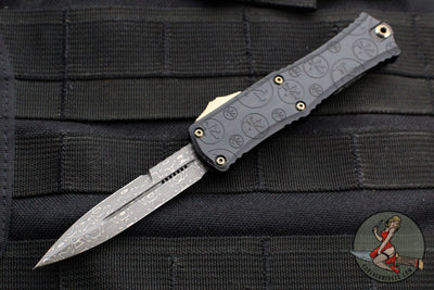 Microtech Hera II OTF Knife- MINI- 30TH ANNIVERSARY- Bayonet Edge- Black Deep Logo Burst Handle- Damascus Blade 1701M-16 CBS30TH
