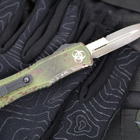 Microtech Hera II OTF Knife- MINI- Bayonet Edge- OUTBREAK Green Handle- Outbreak Black Blade 1701M-1 OBDS