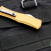 Microtech Hera II OTF Knife- MINI- Double Edge- Tan Handle- Apocalyptic Blade 1702M-10 APTA