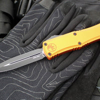 Microtech Hera II OTF Knife- MINI- Double Edge- Orange Handle- Black Plain Blade 1702M-1 OR