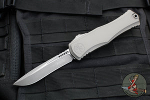 Microtech Hera II XL OTF Knife- Recurve Edge- Natural Clear Finished Handle- Apocalyptic Blade 1705-10 APNC