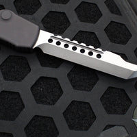 Microtech Halo VI- Hellhound Edge- Tactical- NO SAFETY- Black Handle- Black Two-Tone DLC Blade and HW 519-1 DLCT