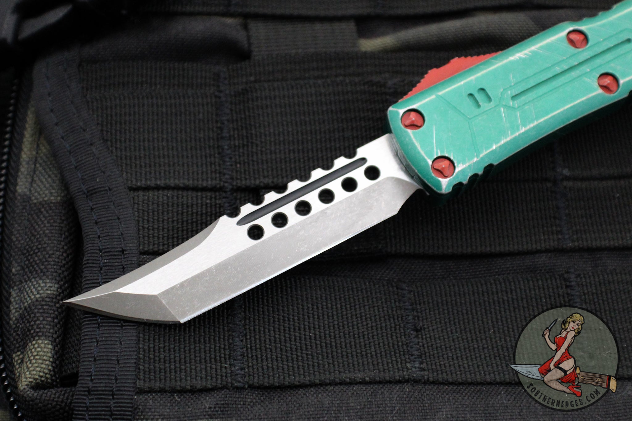 Microtech UTX-85 OTF Knife- Hellhound Edge- Bounty Hunter Finished- Ap ...