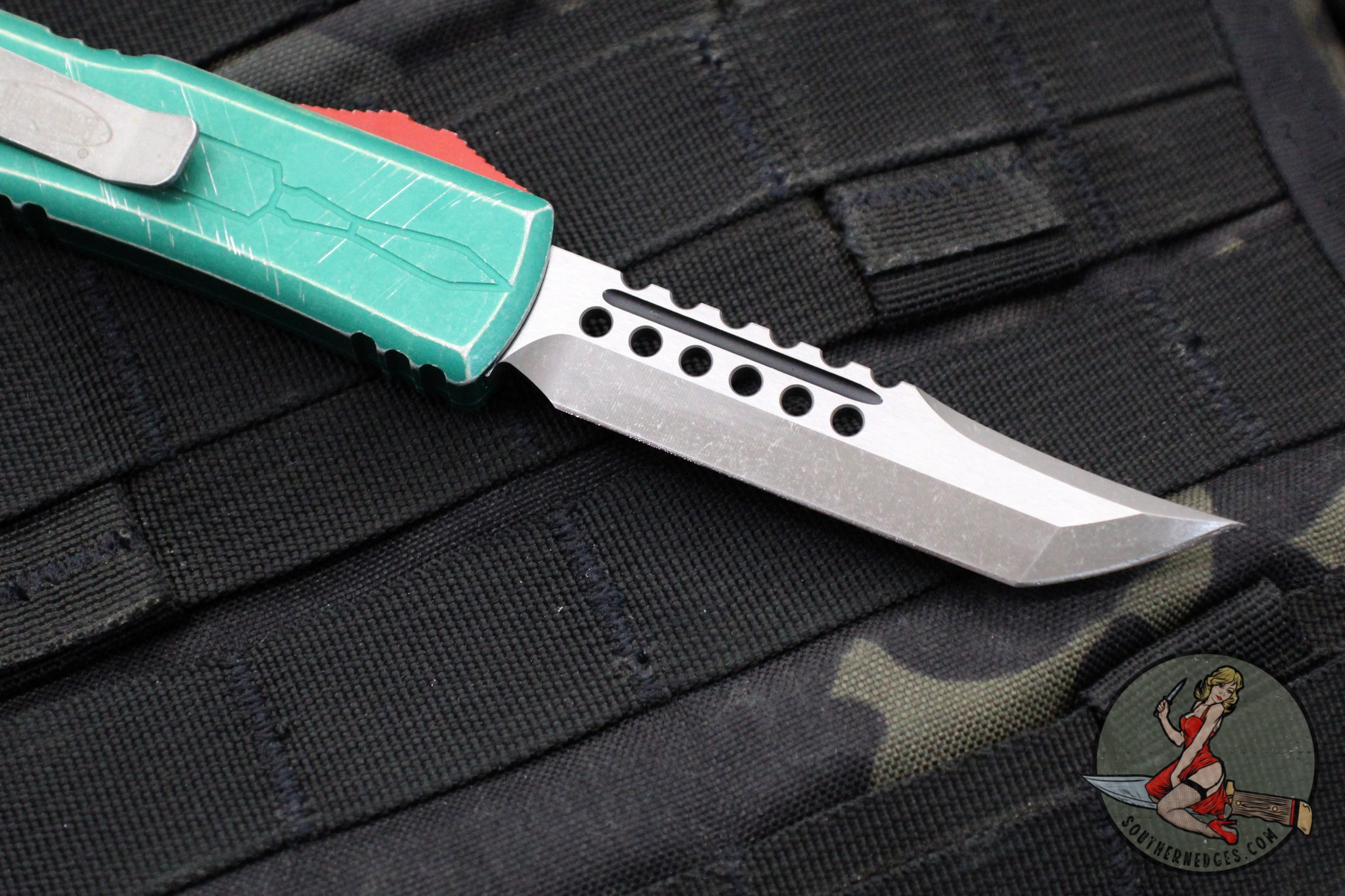 Microtech UTX-85 OTF Knife- Hellhound Edge- Bounty Hunter Finished- Ap ...