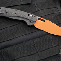 Benchmade Taggedout- Carbon Fiber Handle- Orange Backstrap And Thumbstud- Orange Finished Blade 15535OR-01