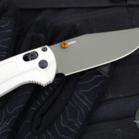 Benchmade Taggedout- Tan Grivory Handle- Green Cerakoted Elmax Steel Blade 15536GN-01