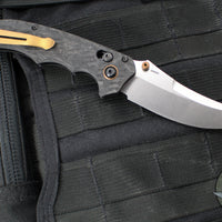 Benchmade Mini Bedlam- Axis Lock Folder- Marbled Carbon Fiber Handle- Stonewash Finished CPM S90V Plain Edge Blade 865-02