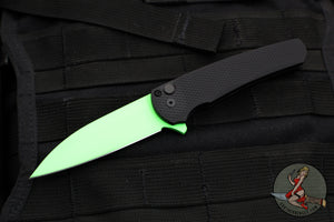 Protech Malibu Flipper- 2023 USN Show Special- Wharncliffe Edge- Black Textured Handle- USN Green Finished Blade
