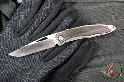 Chris Reeve- Mnandi- Macassar Ebony Wood Inlay- Plain Drop Point MNA-1016 IN Magnacut