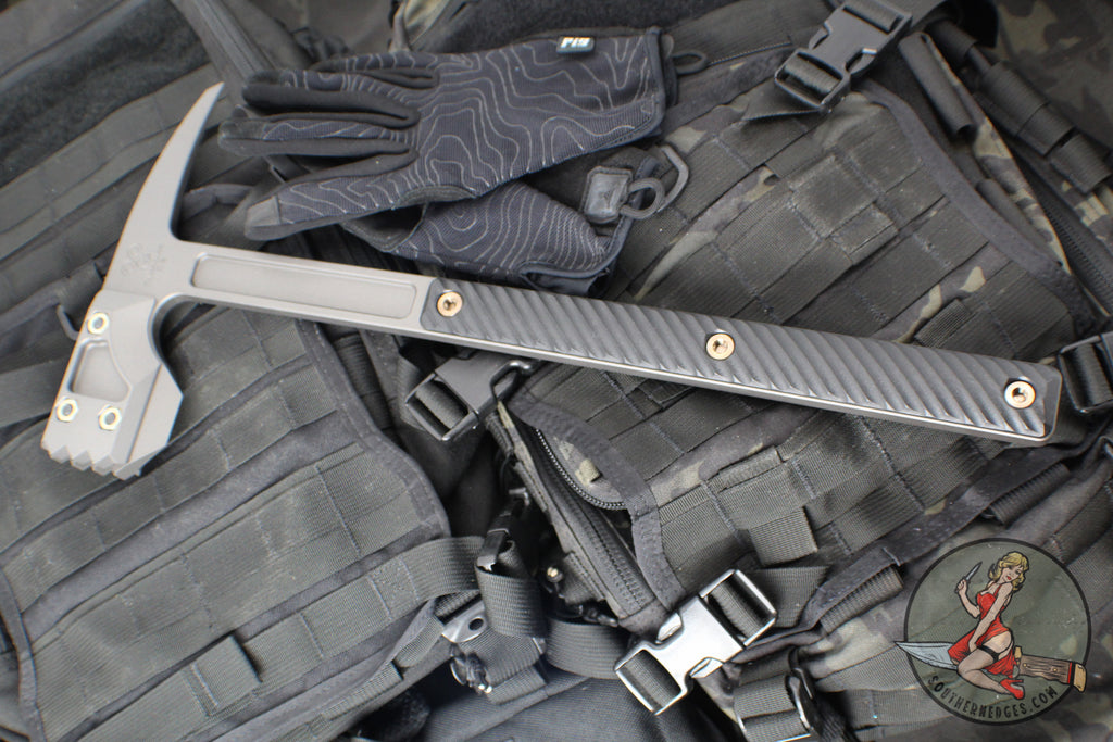 RMJ SNUGGLES 18" Model Tungsten With Black G-10 Handle