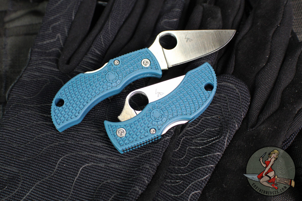 Spyderco Manbug- Blue FRN Handle- Satin K390 Steel Blade MFPK390