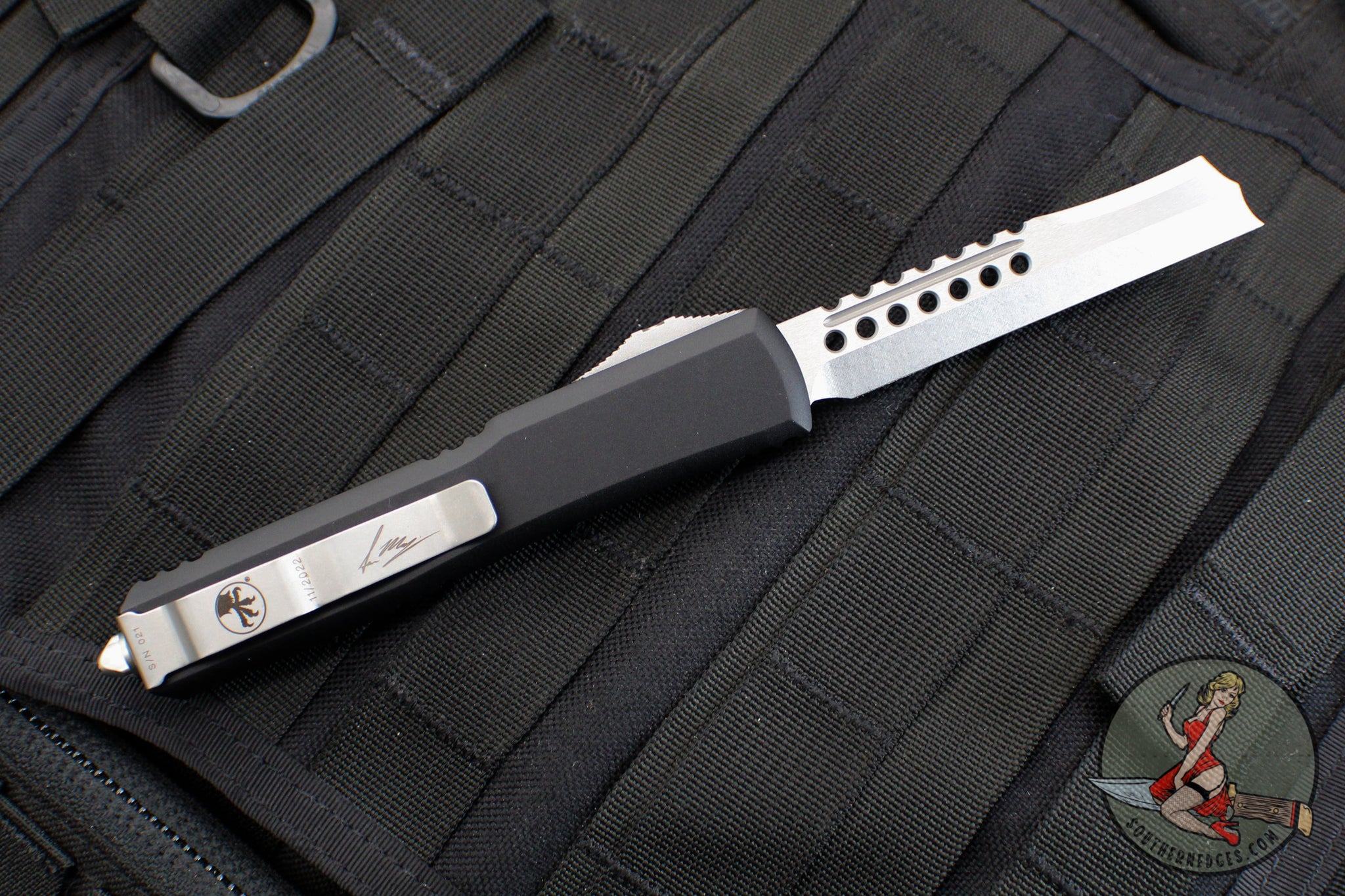 Microtech Ultratech OTF Knife- Hellhound Razer- Black Handle- Stonewas ...