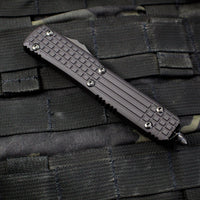 Microtech Ultratech Delta Double Edge OTF Frag Black with Black DLC HW Nickel Boron Internals 122-1UT-DS