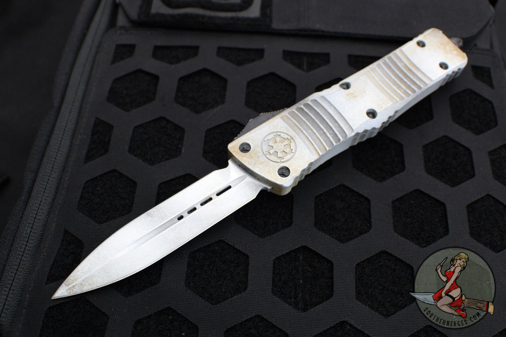 Microtech Combat Troodon OTF Knife- Sandtrooper- Double Edge- Battle White Handle- Battle White Blade 142-1 SAD
