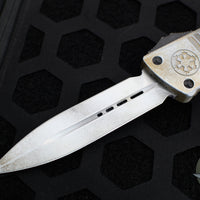 Microtech Combat Troodon OTF Knife- Sandtrooper- Double Edge- Battle White Handle- Battle White Blade 142-1 SAD