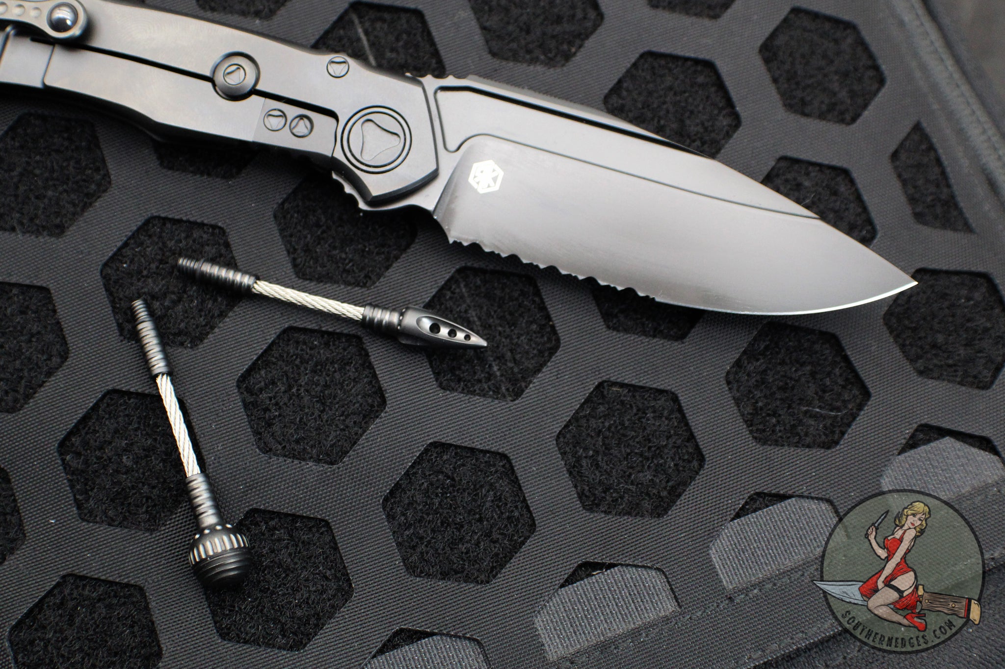 Microtech Landyard Microtech Anax- Black DLC Single Edge- DLC Finished Titanium Handle wi ...