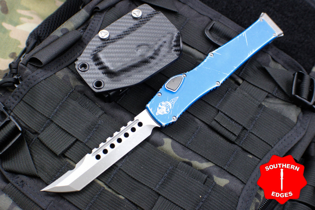 Microtech Halo VI Hellhound with Distressed Blue Handle Apocalyptic Stonewash Blade 519-10 DBL