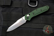 Benchmade Mini Osbourne Green Reverse Tanto Satin Blade Axis lock folder 945