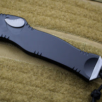 Heretic Hydra Black OTF with Battleworn Single Edge H007-5A