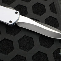 Heretic Manticore-X OTF Auto- Recurve Edge- Gray With Two-Tone Black Blade H033-10A-GRAY
